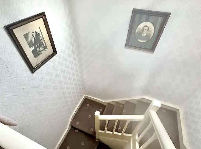 Nocleg ze śniadaniem Geoghegans Magpie Bar And Glin